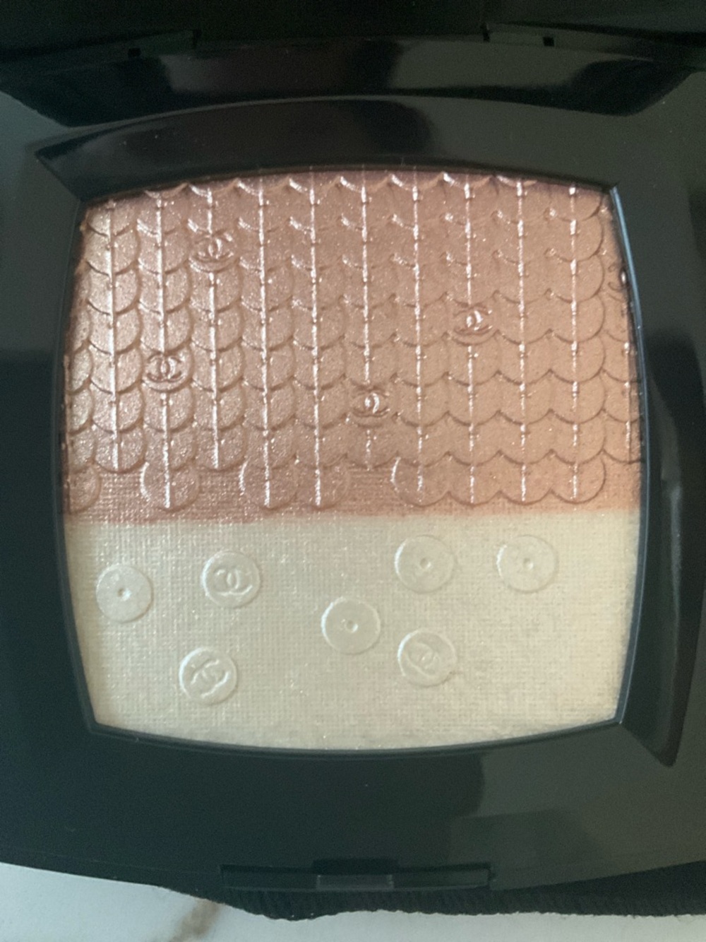 Final Price- No Offers! Limited Edition CHANEL Illuminating Powder Duo Compact